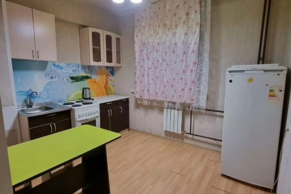 Продаётся 1-комнатная квартира, 39.2 м²