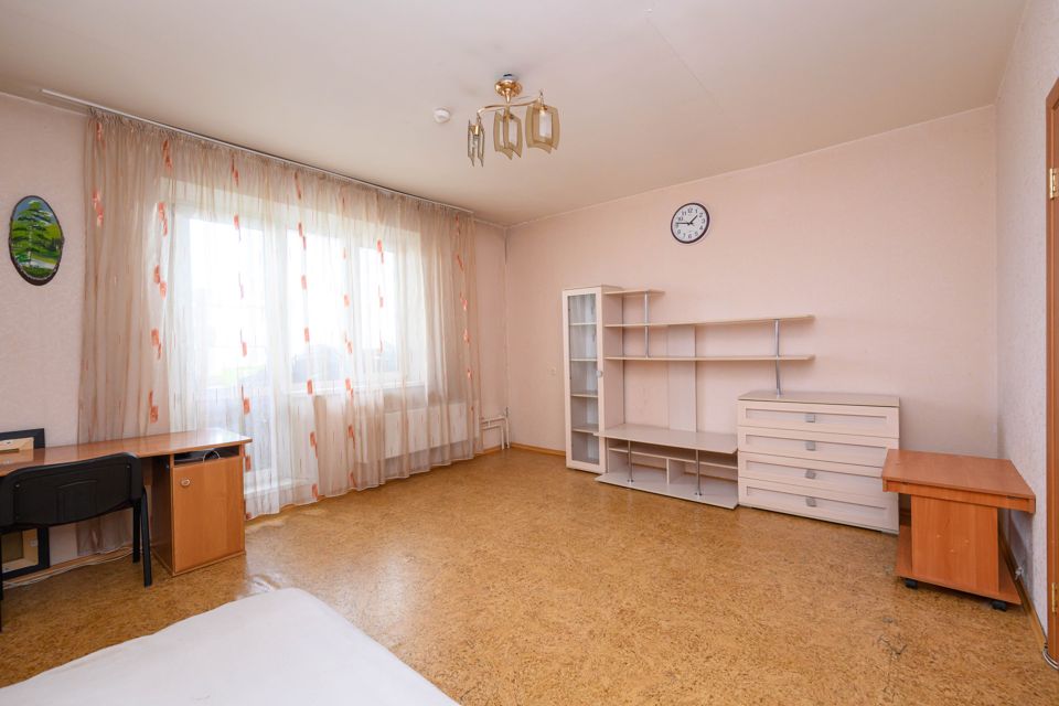 Продаётся 1-комнатная квартира, 40.6 м²