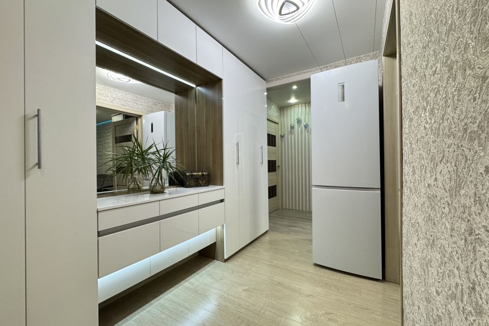 Продаётся 3-комнатная квартира, 58 м²