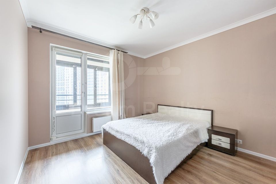 Продаётся 2-комнатная квартира, 70.8 м²