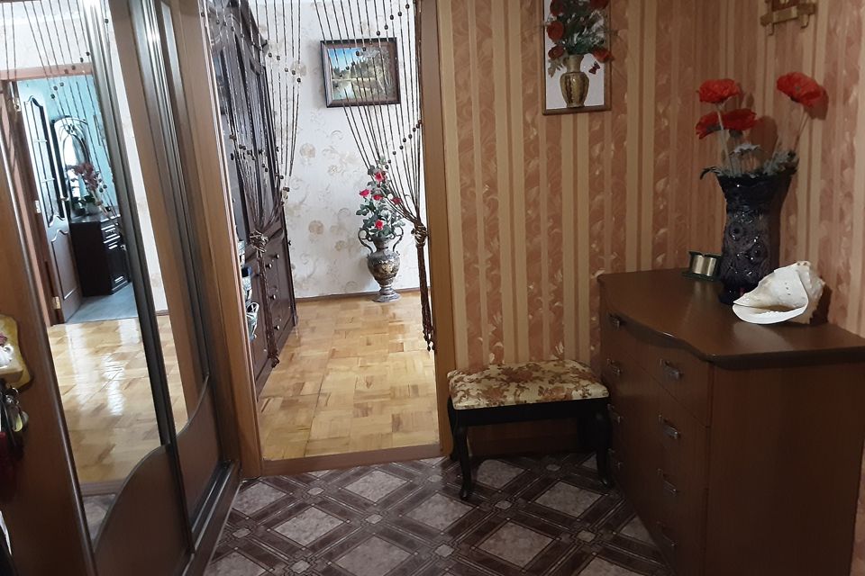 Продаётся 3-комнатная квартира, 61 м²