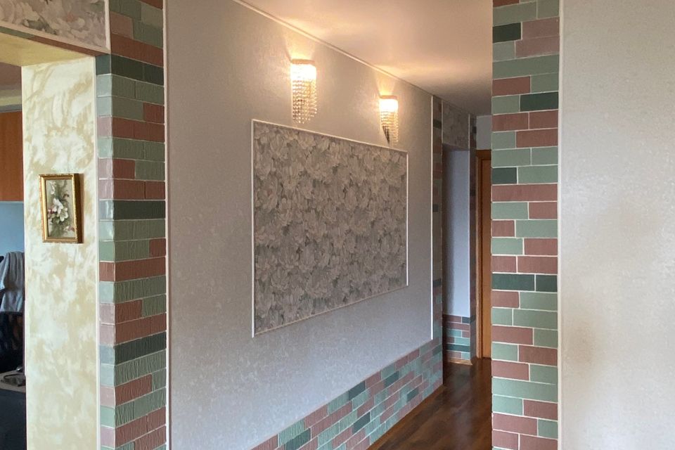 Продаётся 3-комнатная квартира, 131.3 м²
