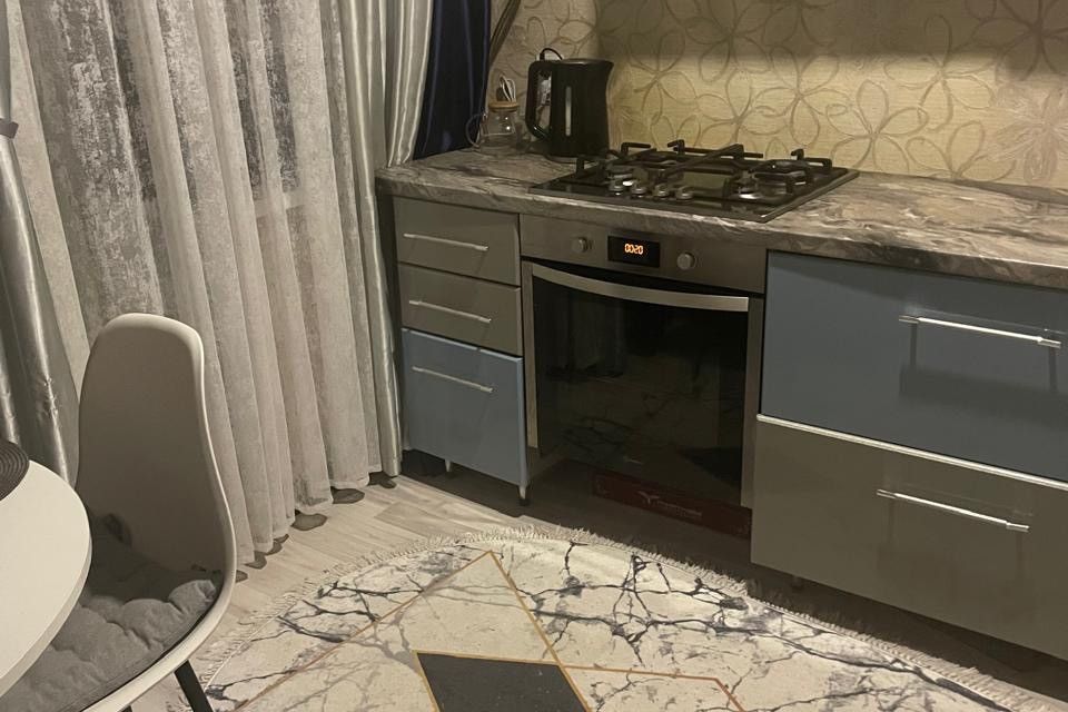 Продаётся 1-комнатная квартира, 35.8 м²