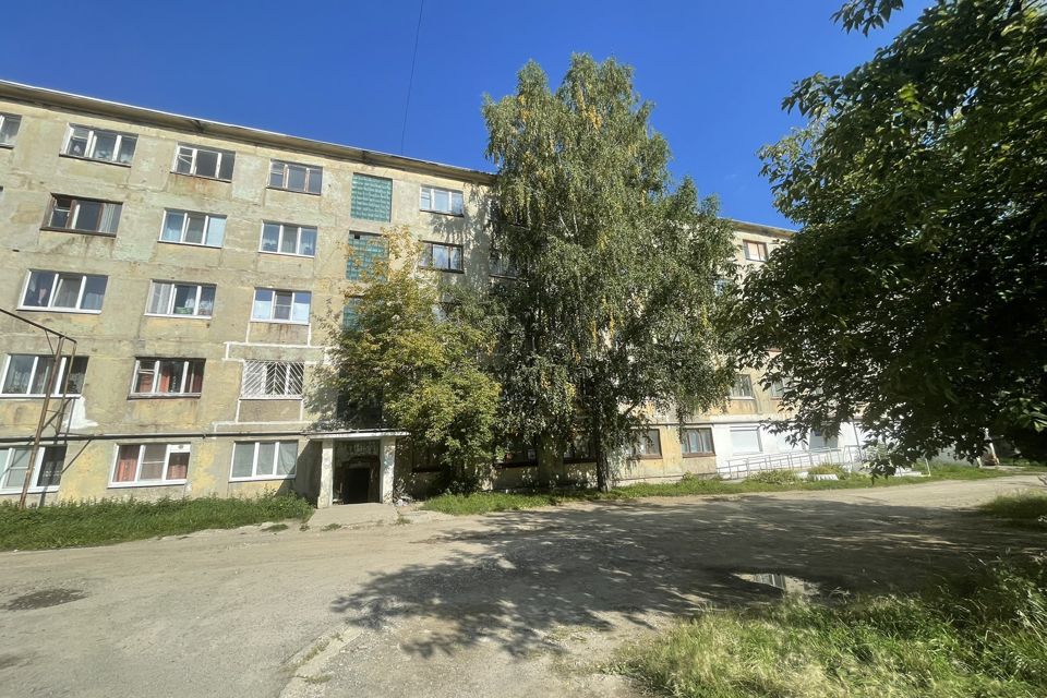 Продаётся комната в 4-комн. квартире, 13.8 м²
