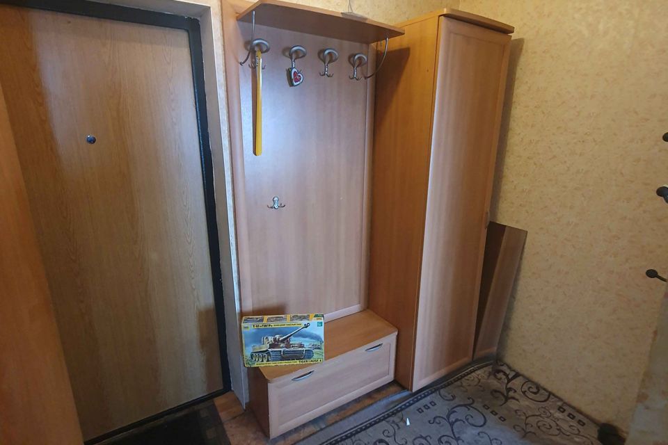 Продаётся 1-комнатная квартира, 37.3 м²