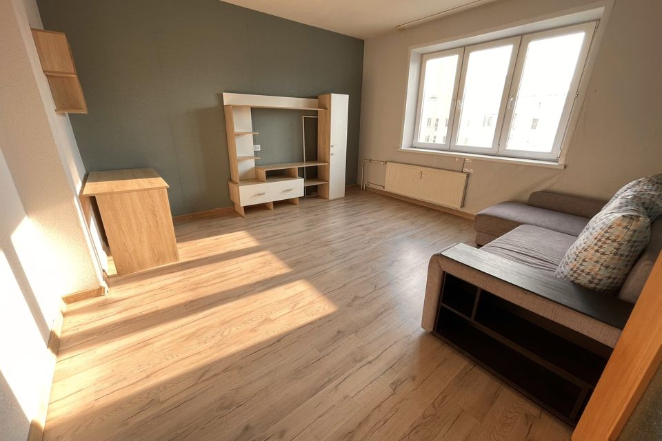 Продаётся 2-комнатная квартира, 57.6 м²