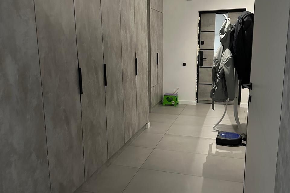 Продаётся 4-комнатная квартира, 112 м²