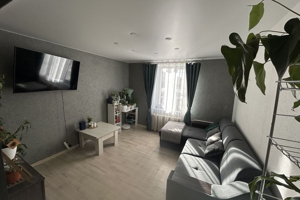 Продаётся 2-комнатная квартира, 49.8 м²
