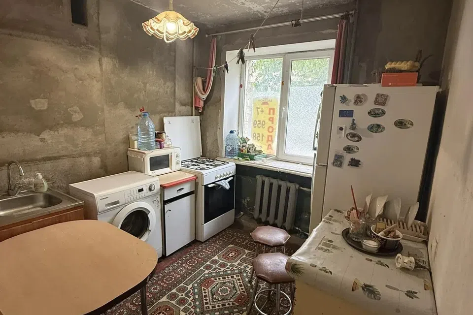 Продаётся 3-комнатная квартира, 58 м²