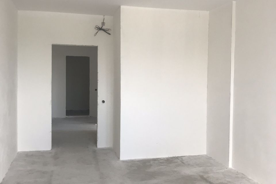 Продаётся 2-комнатная квартира, 68.6 м²