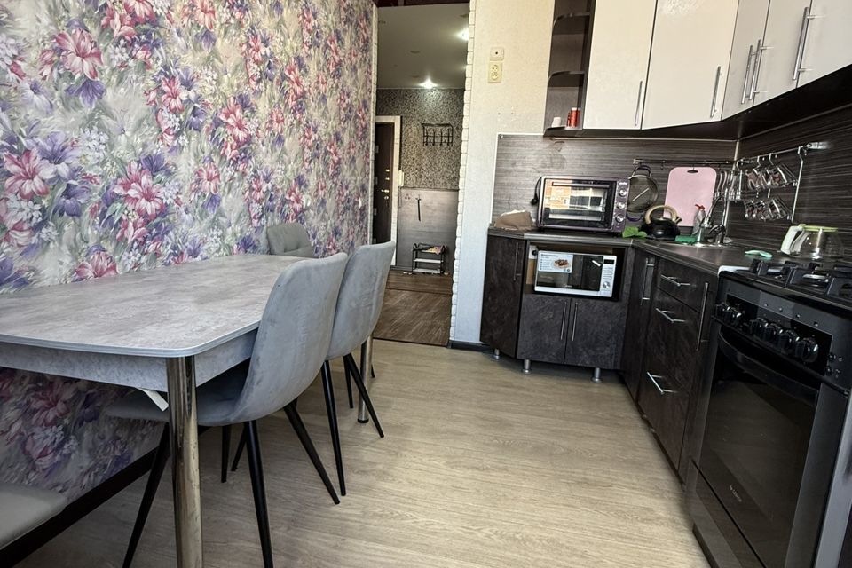 Продаётся 2-комнатная квартира, 50.8 м²