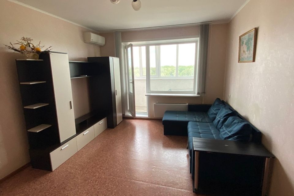 Продаётся 3-комнатная квартира, 76.2 м²