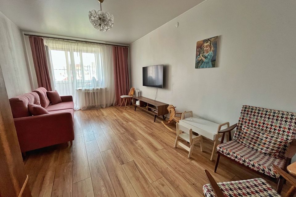 Продаётся 2-комнатная квартира, 60.5 м²