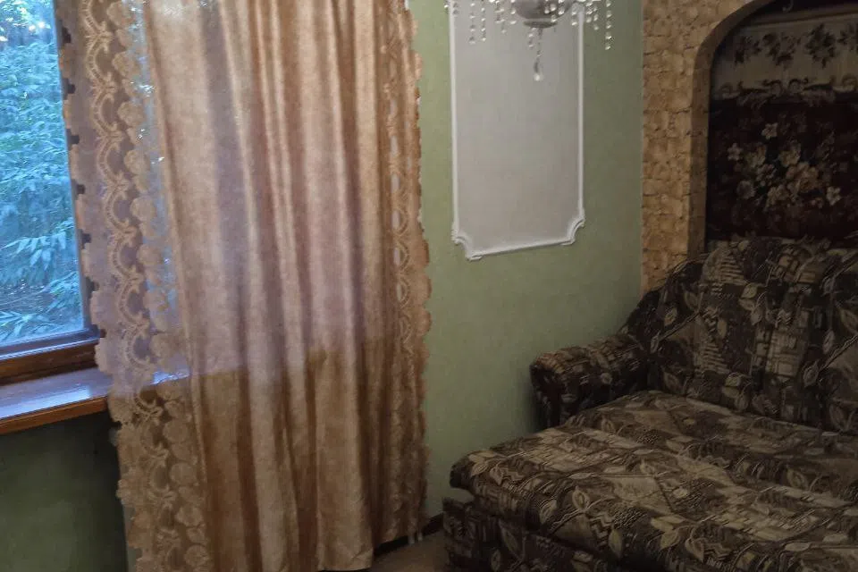 Продаётся 3-комнатная квартира, 51.2 м²