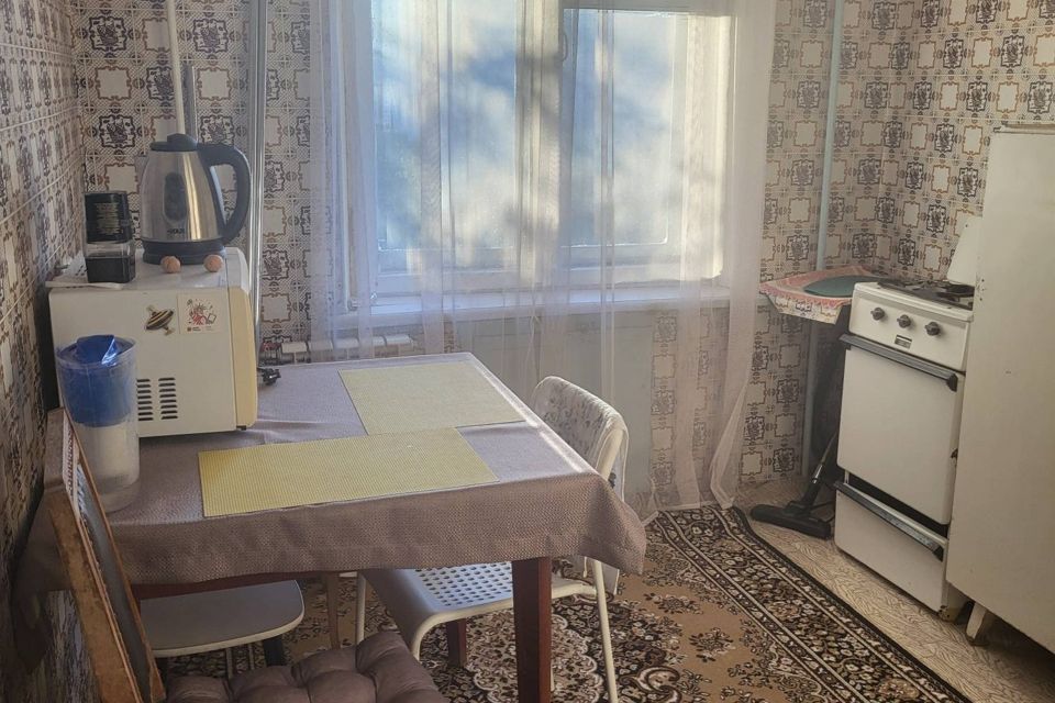 Продаётся 1-комнатная квартира, 32 м²