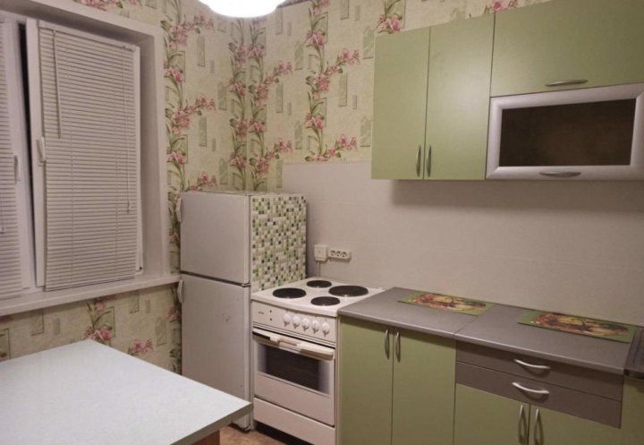 Сдаётся 2-комнатная квартира, 56 м²