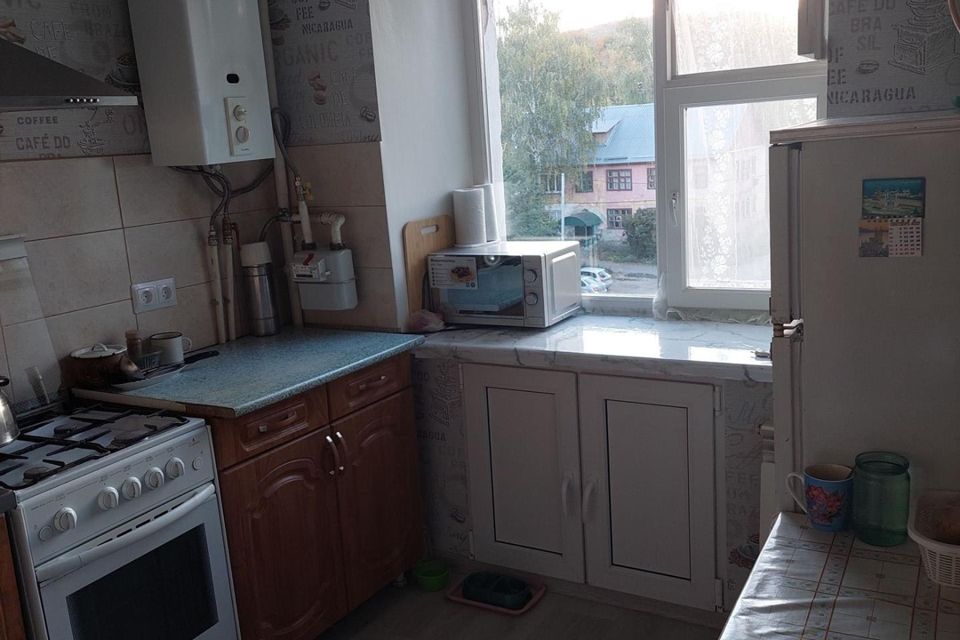 Продаётся 3-комнатная квартира, 62 м²