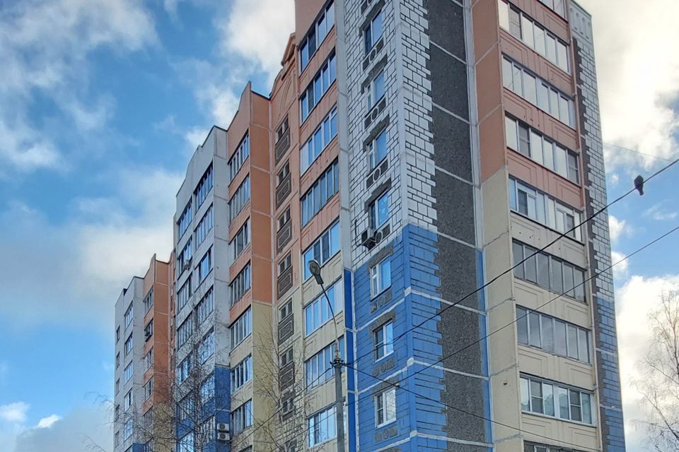 Продаётся 2-комнатная квартира, 60.7 м²