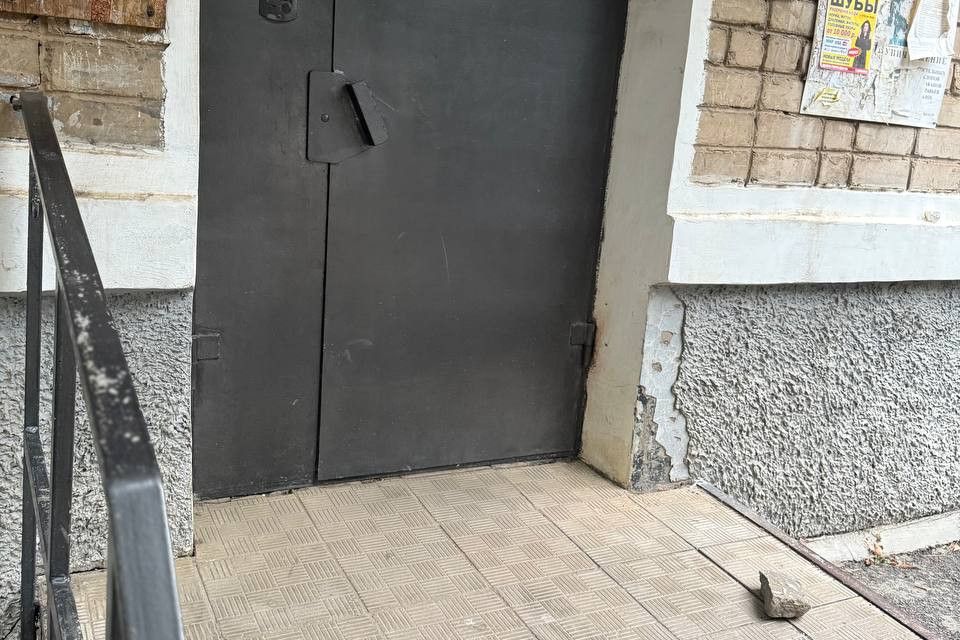Продаётся 4-комнатная квартира, 60.5 м²