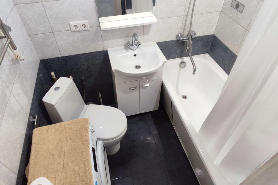 Сдаётся 2-комнатная квартира, 42 м²