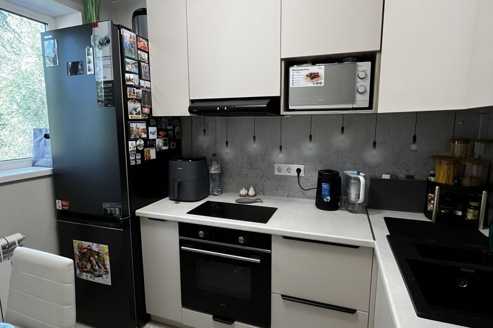 Продаётся 3-комнатная квартира, 63 м²