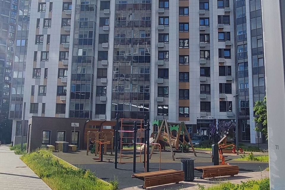 Продаётся 1-комнатная квартира, 40.4 м²