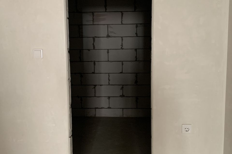 Продаётся 2-комнатная квартира, 76.6 м²