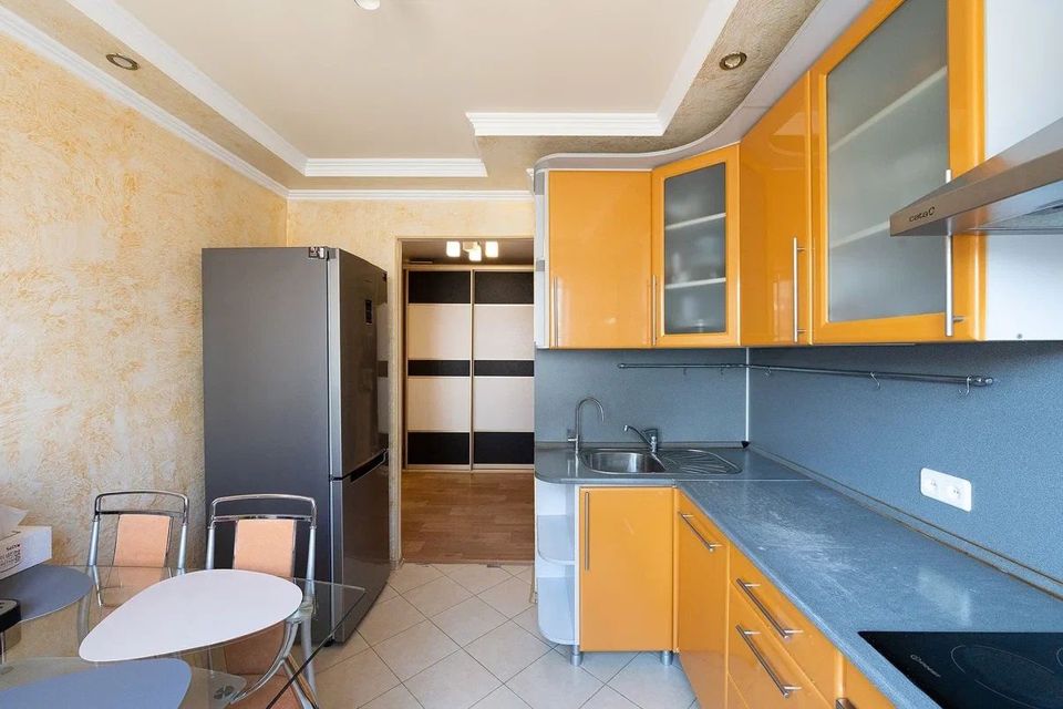 Продаётся 3-комнатная квартира, 62.3 м²