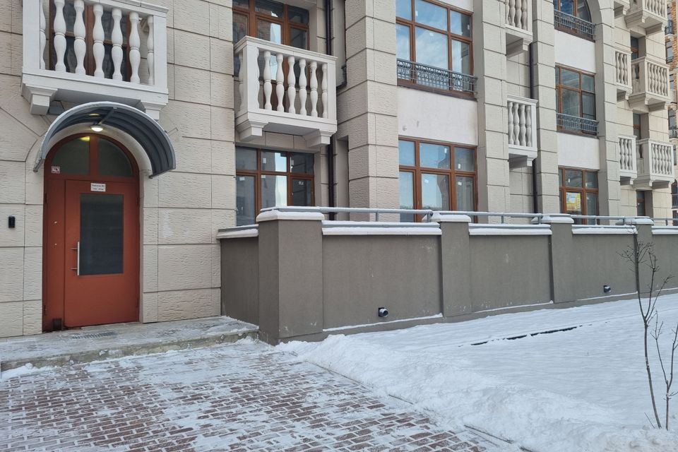 Продаётся 2-комнатная квартира, 55.6 м²