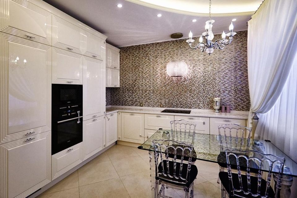 Продаётся 2-комнатная квартира, 65.2 м²