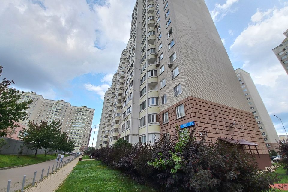 Продаётся 1-комнатная квартира, 40.3 м²