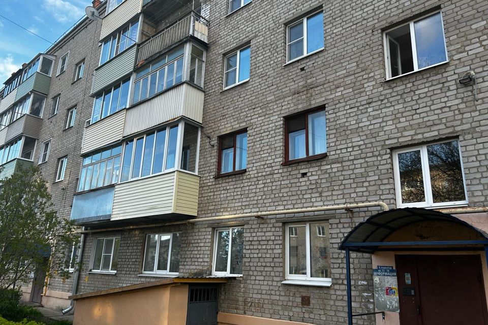 Продаётся 3-комнатная квартира, 58.2 м²