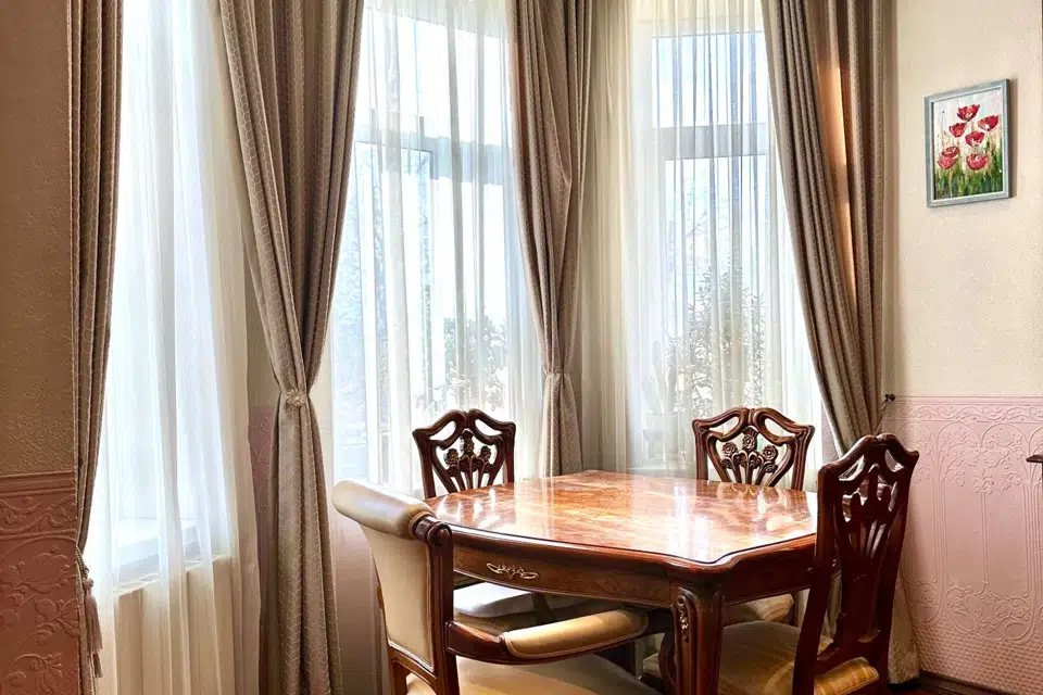 Продаётся 2-комнатная квартира, 64 м²