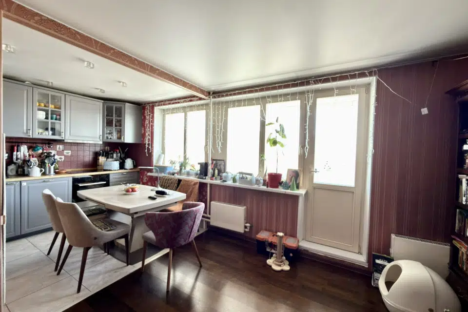 Продаётся 3-комнатная квартира, 75.3 м²