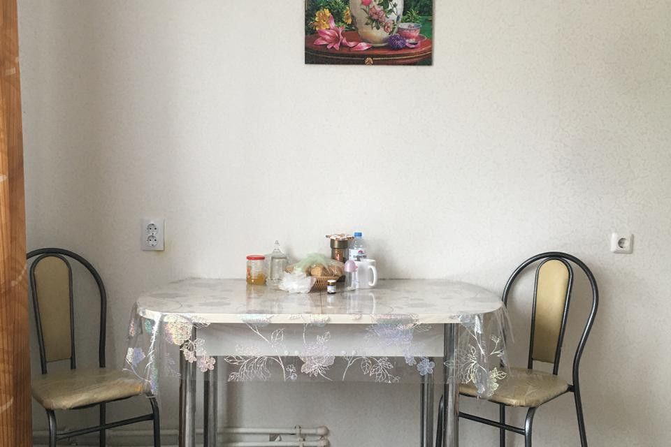 Продаётся 1-комнатная квартира, 33 м²