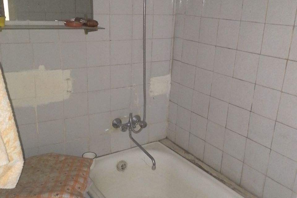 Продаётся 3-комнатная квартира, 52.9 м²