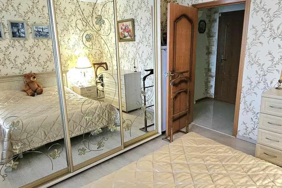 Продаётся 2-комнатная квартира, 57 м²