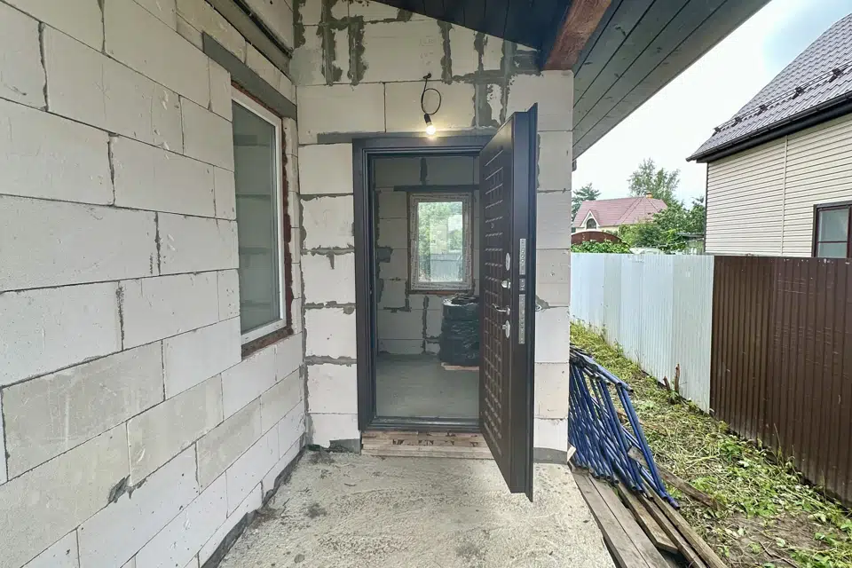 Продаётся 2-этажный дом, 147.7 м²