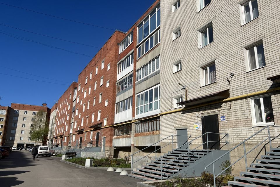 Продаётся 2-комнатная квартира, 46.6 м²