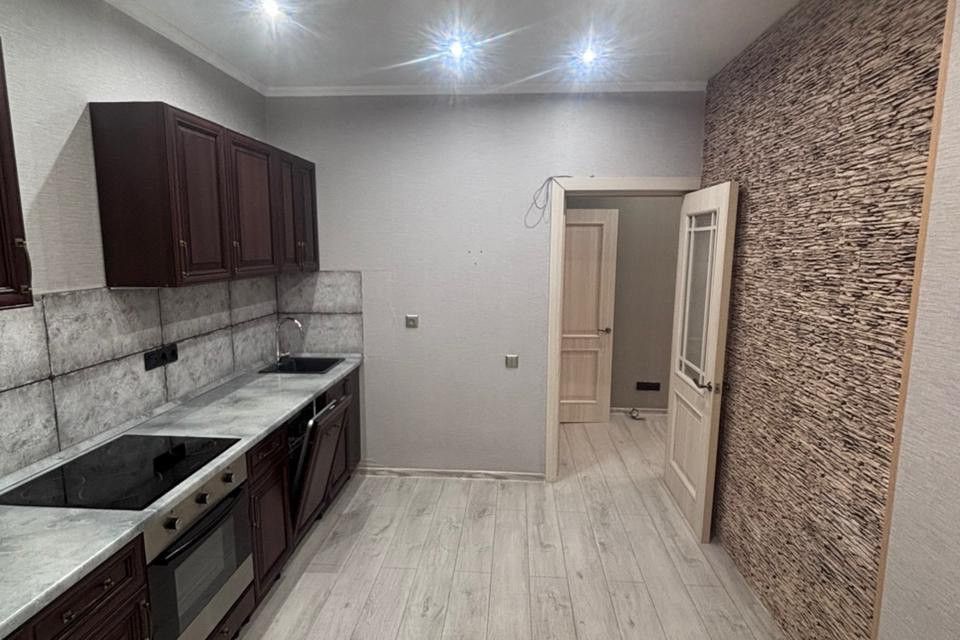 Продаётся 2-комнатная квартира, 59.7 м²