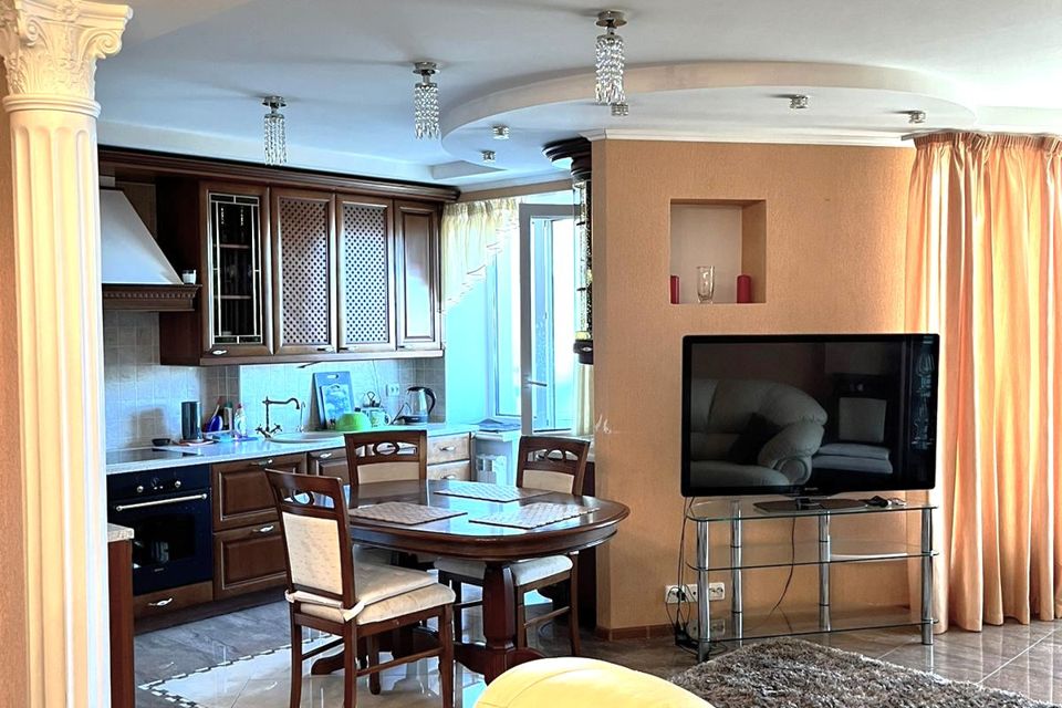Продаётся 3-комнатная квартира, 68.4 м²
