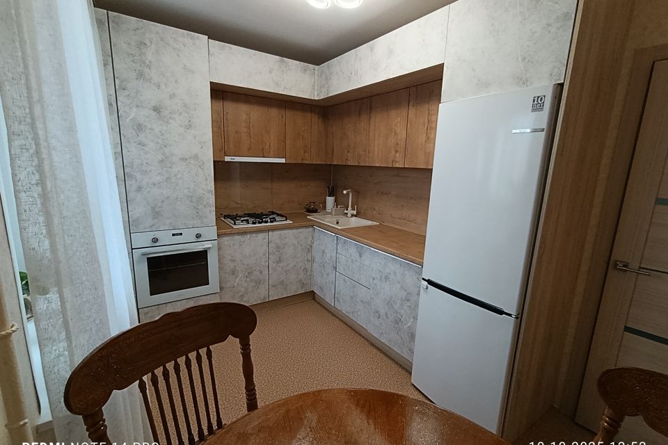 Продаётся 1-комнатная квартира, 38.3 м²