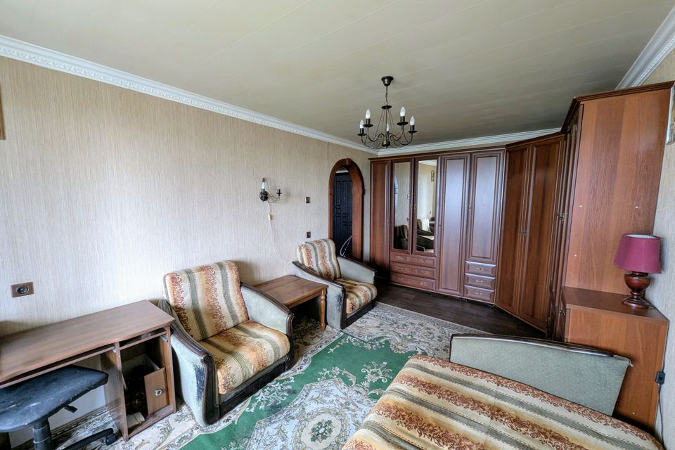 Продаётся 1-комнатная квартира, 37.8 м²
