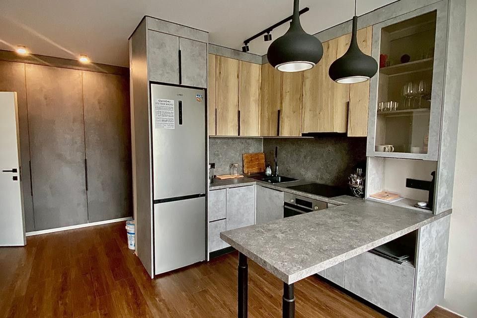 Продаётся 1-комнатная квартира, 42.1 м²