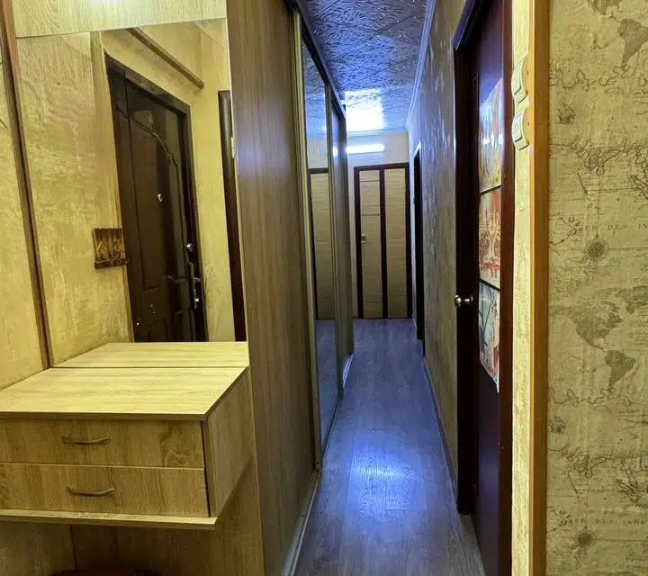 Продаётся 3-комнатная квартира, 65.7 м²