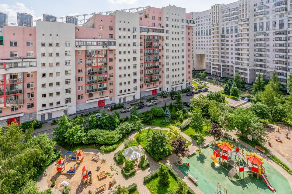 Продаётся 2-комнатная квартира, 79.3 м²