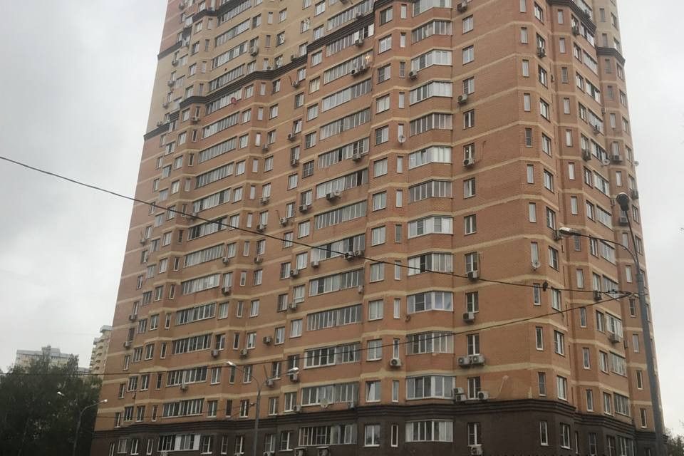 Продаётся 3-комнатная квартира, 102.2 м²