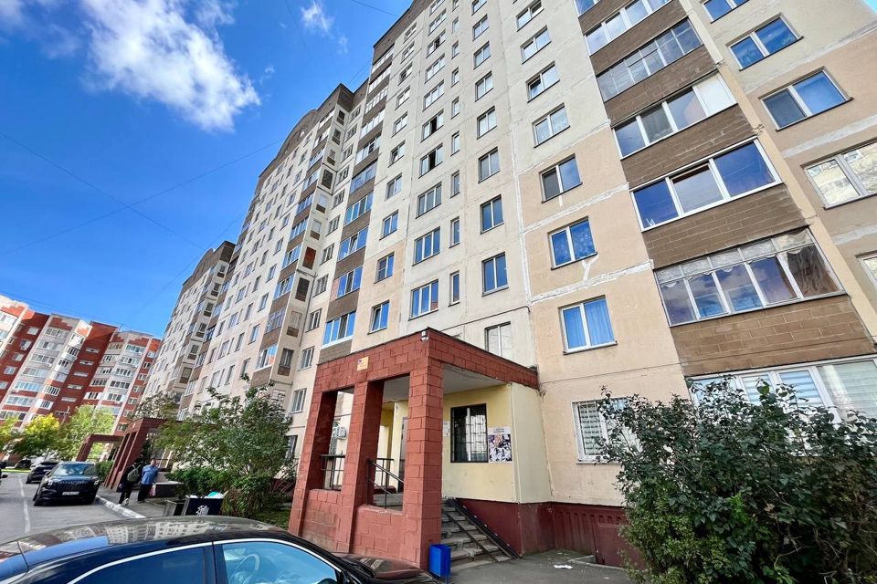 Продаётся 1-комнатная квартира, 43.3 м²