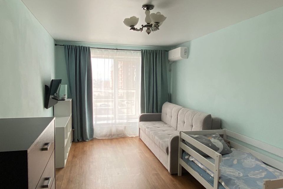 Продаётся 1-комнатная квартира, 42 м²