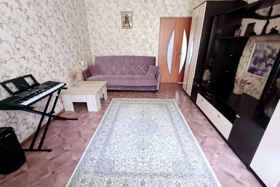 Продаётся 3-комнатная квартира, 62.3 м²